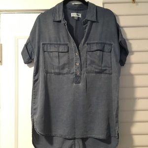 Old Navy chambray boyfriend shirt